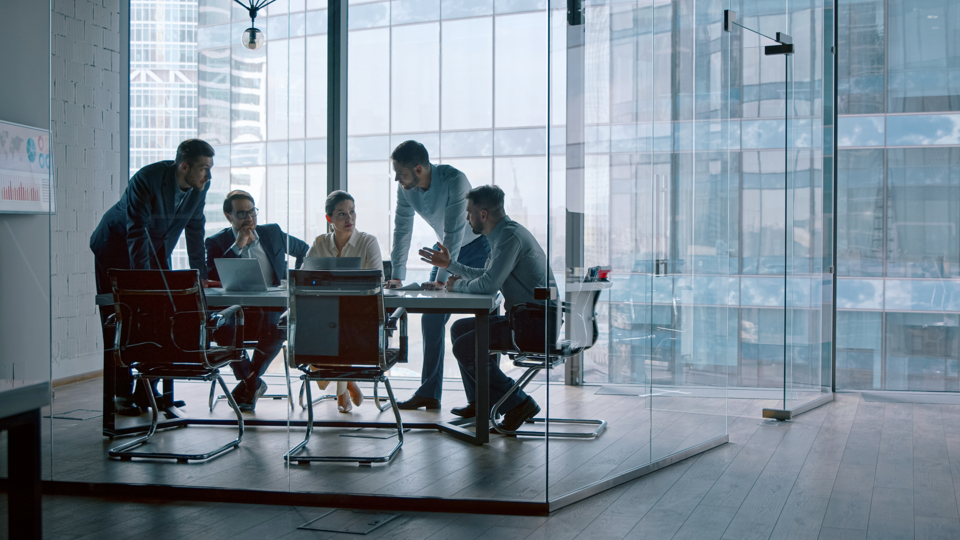 HR team meeting to plan business growth.